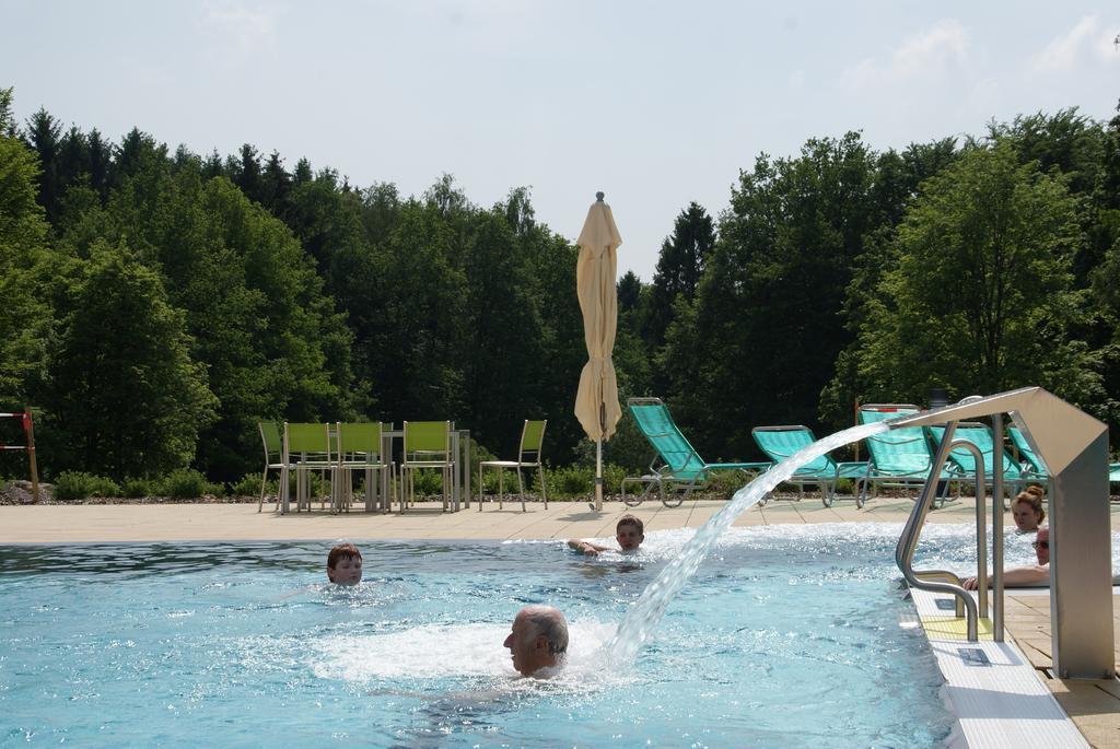Hotel Landgasthaus Sockenbacher Hof Strümpfelbrunn Esterno foto